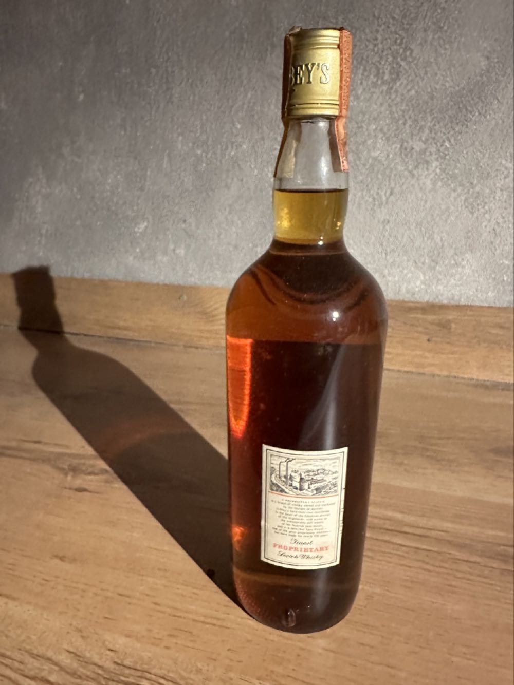 Gilbey’s Spey Royal - Cinzano alcohol collectible - Main Image 2