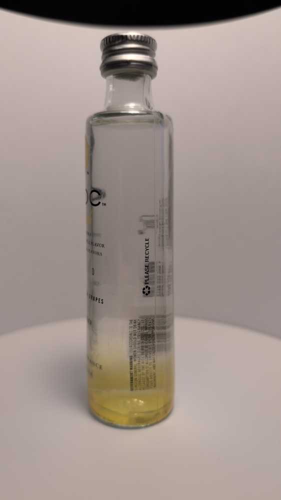 Ciroc Pineapple - Ciroc Distilling Company (50 mL) alcohol collectible [Barcode 082000003717] - Main Image 4