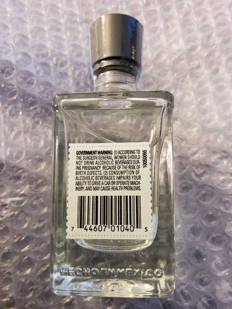 Herradura Silver - CASA HERRADURA, CAMINO A LA BARRANCA DEL TECUANE NO. 10 AMATTN, JALISCO, MEXICO. C.P. 45380 (50 mL) alcohol collectible [Barcode 744607010405] - Main Image 3