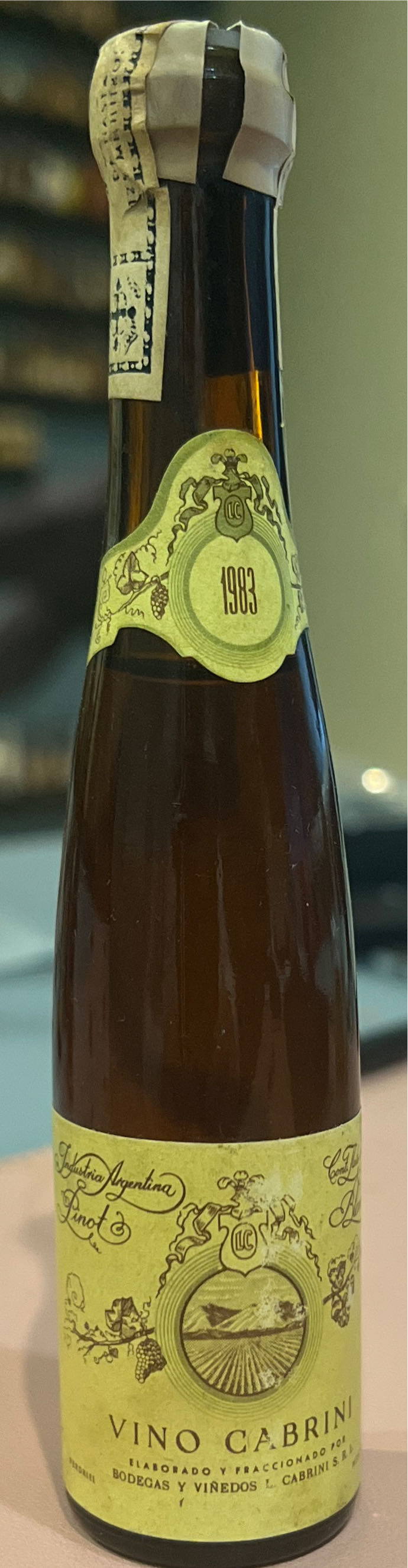 White Claw Hard Seltzer Mango Single