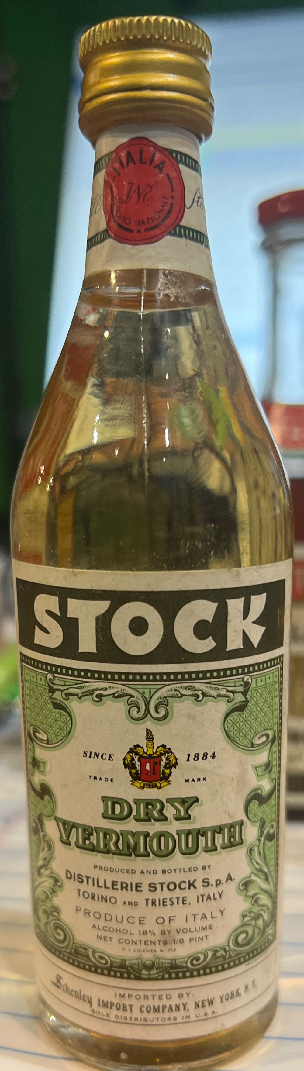 Stock Dry Vermouth  alcohol collectible - Main Image 2