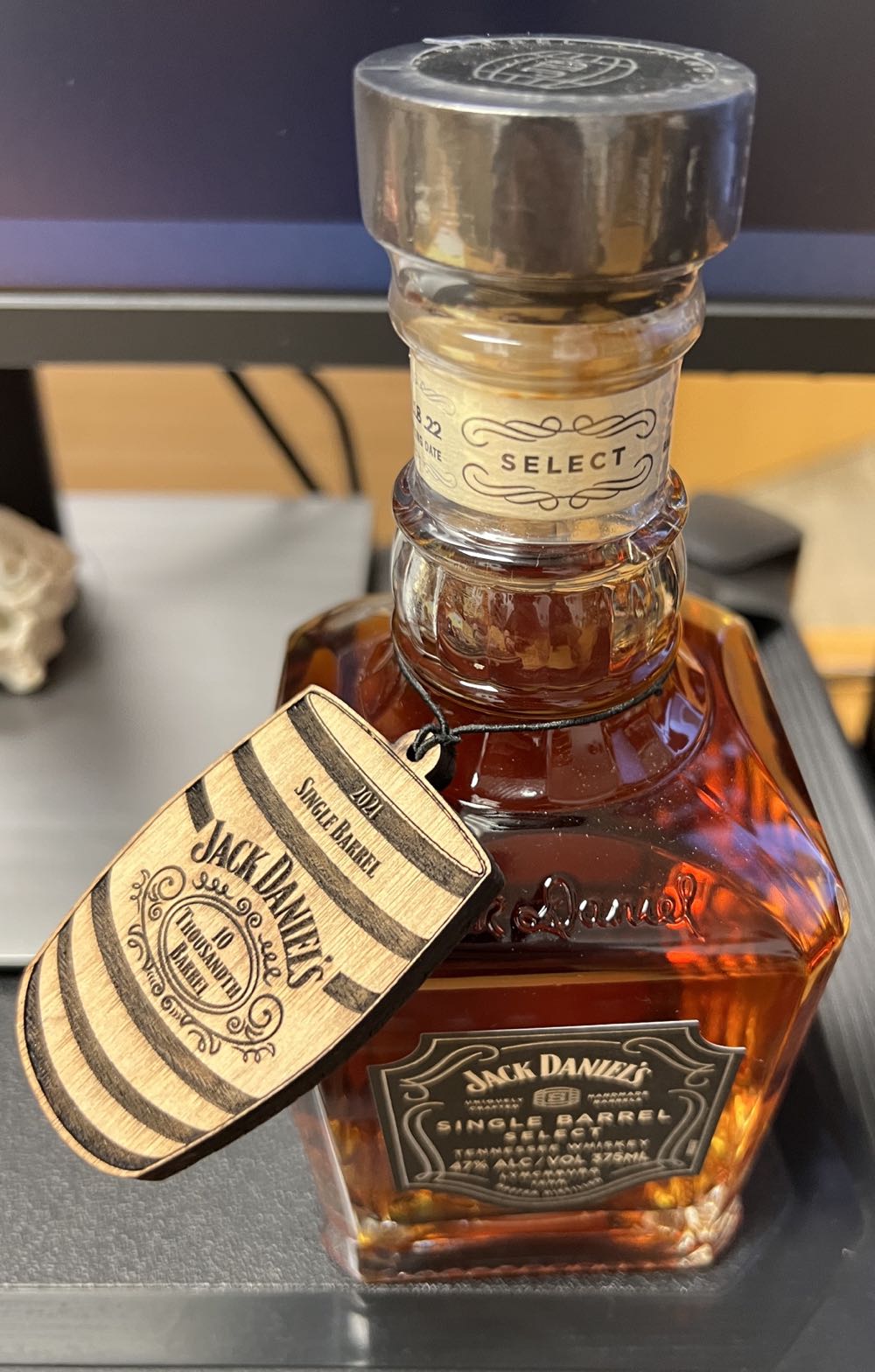 10 Thousandth Barrels - Jack Daniel’s Distillery, Lynchburg, TN (375 mL) alcohol collectible - Main Image 4