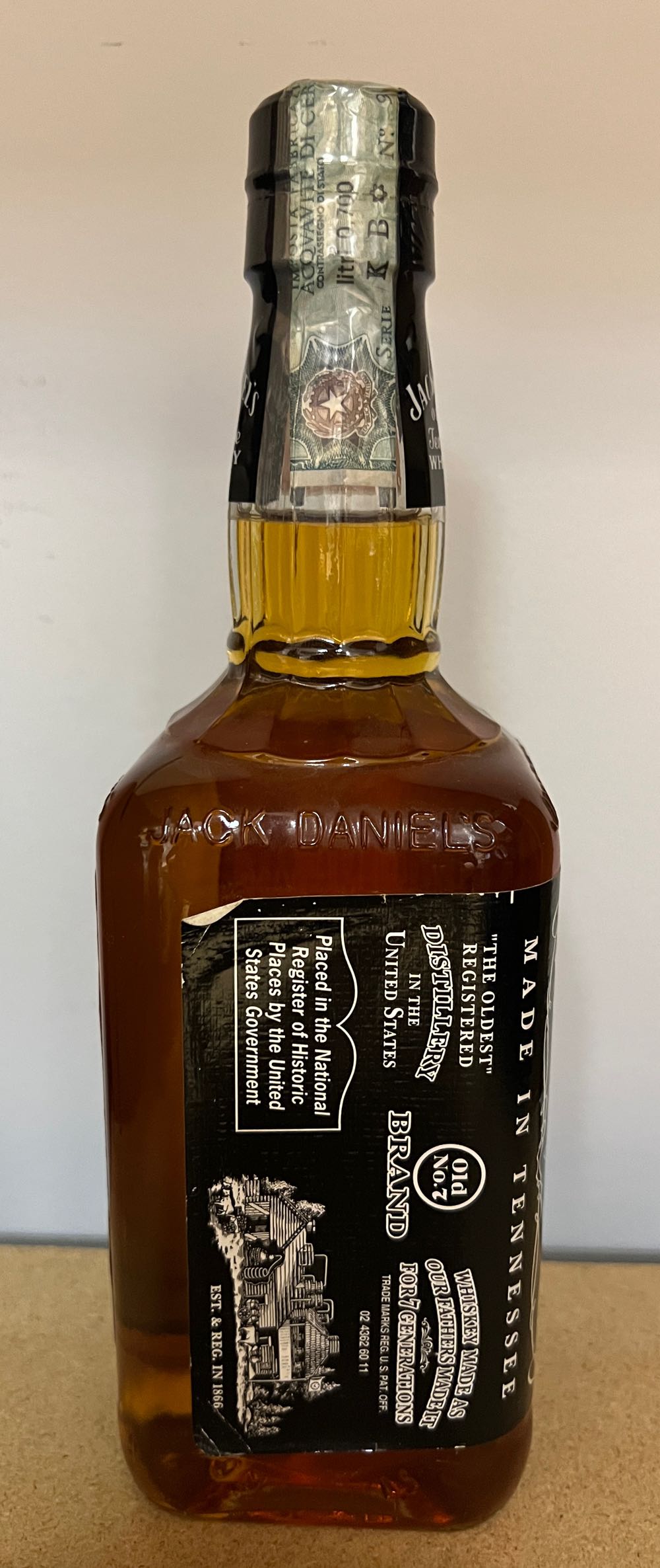 0 Black Label 1998 - Jack Daniel’s Distillery, Lynchburg, TN (700 mL) alcohol collectible - Main Image 2