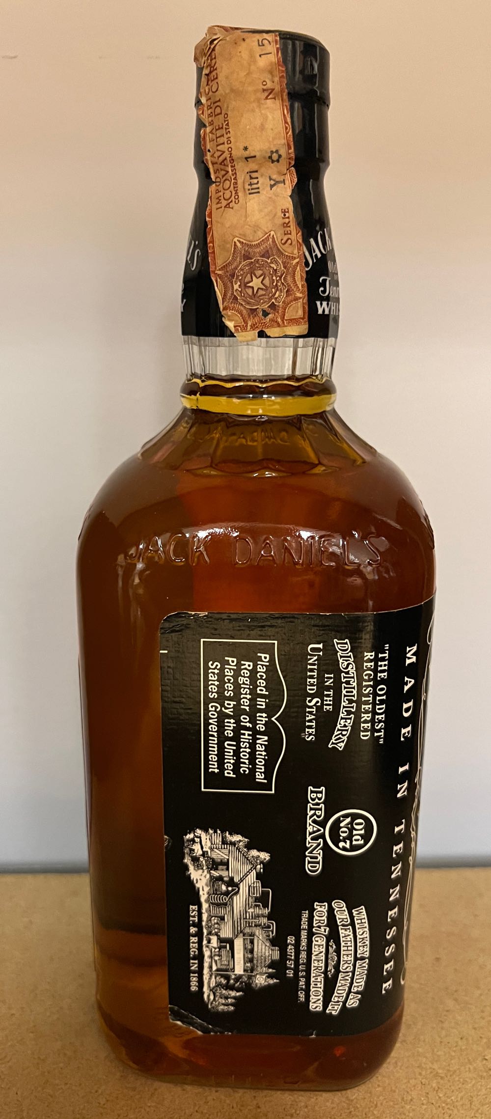 0 Black Label 199?_1L - Jack Daniel’s Distillery, Lynchburg, TN (1 L) alcohol collectible - Main Image 2