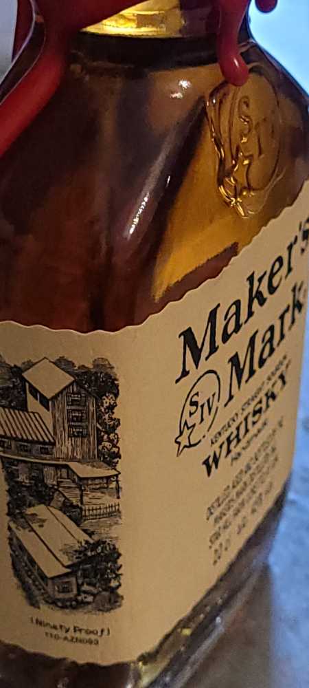 Maker’s Mark Red Wax And - The Makers Mark Distillery, Inc. (0.2 L) alcohol collectible [Barcode 085246500767] - Main Image 2