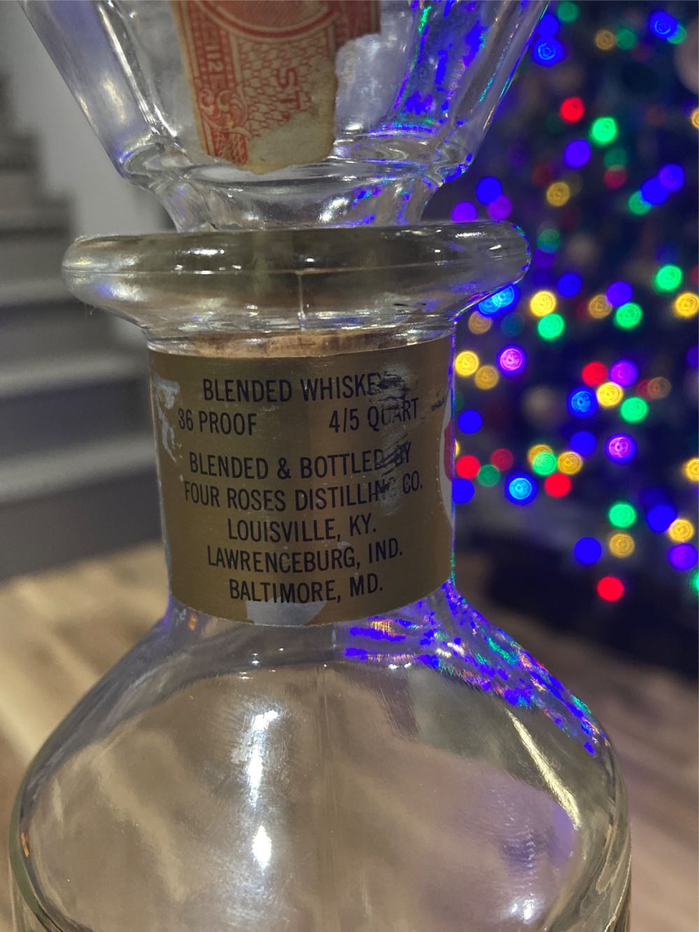 Four Roses Christmas Decanter 1965 - Four Roses Distilleries (25.6 FL OZ) alcohol collectible - Main Image 3