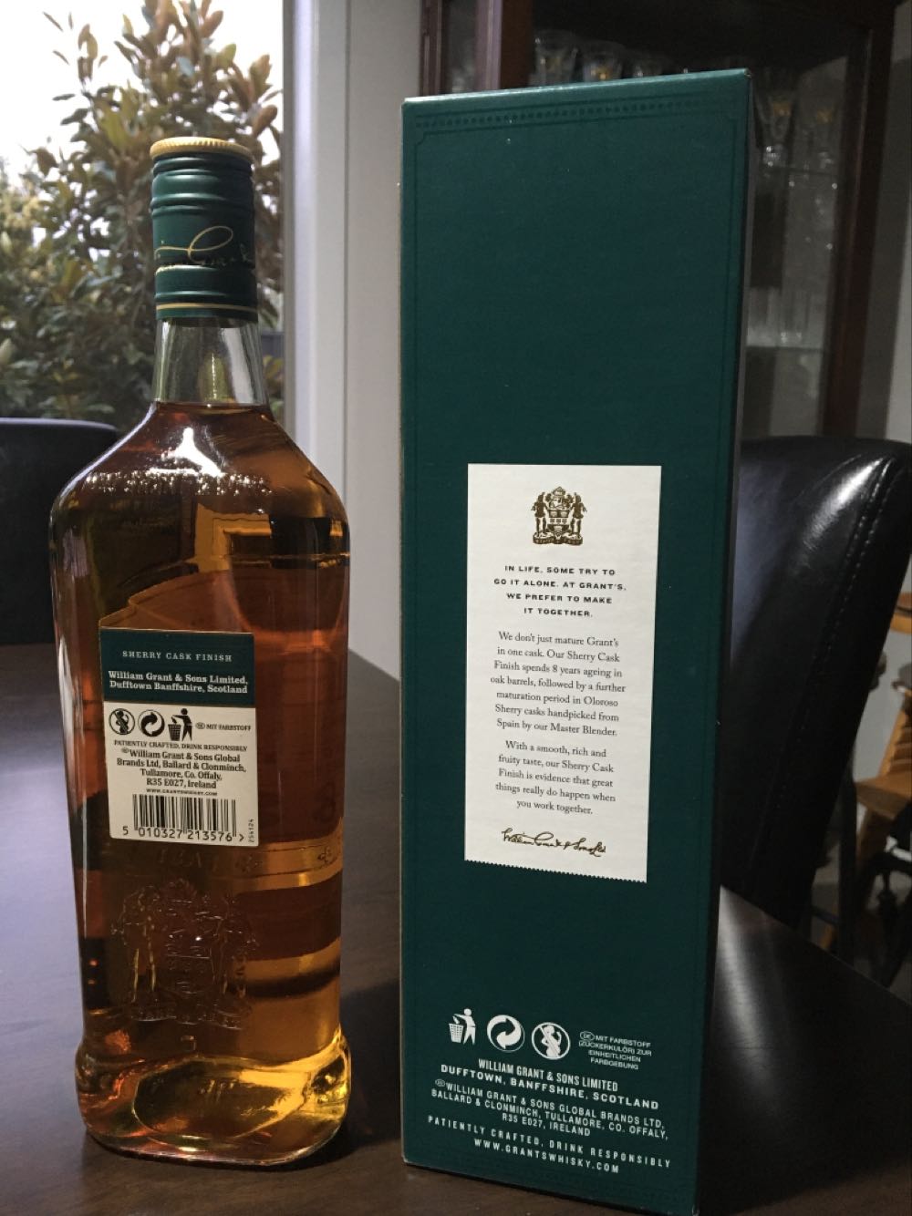 Grants 8 Sherry Cask  alcohol collectible [Barcode 5010327213576] - Main Image 3