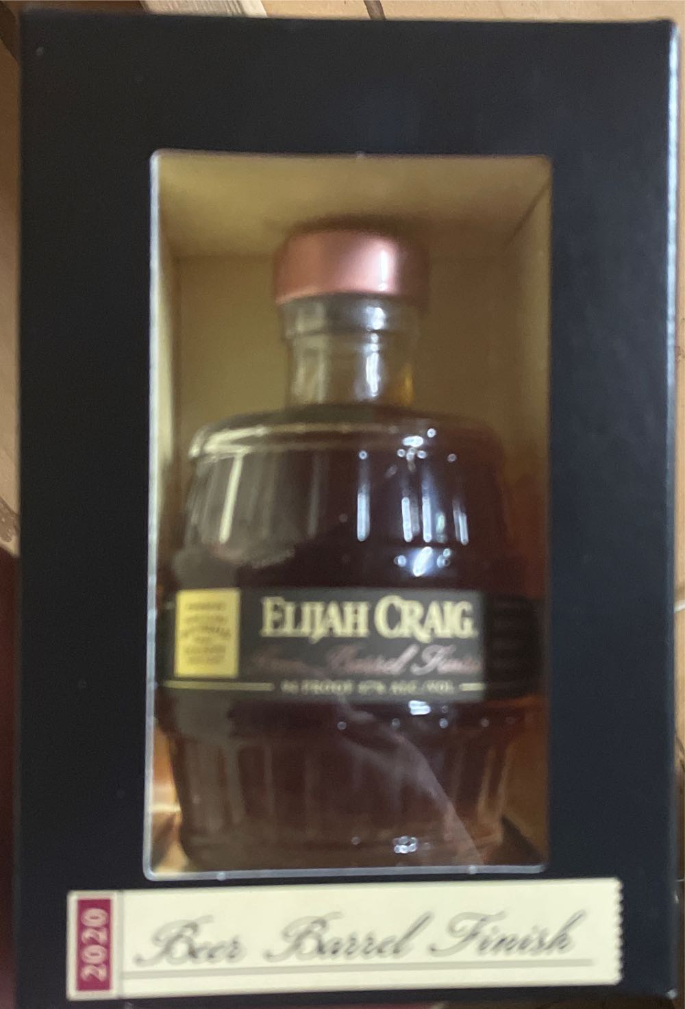 Beer Barrel Finish - Heaven Hill Distilleries, Inc. (200mL) alcohol collectible [Barcode 096749002818] - Main Image 1