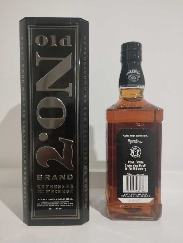 Jahresdose 2014  (700 mL) alcohol collectible - Main Image 2