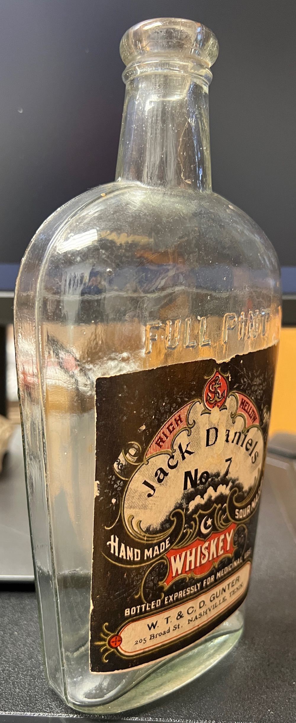 W T & C D Gunter Pint - Jack Daniel’s Distillery, Lynchburg, TN alcohol collectible - Main Image 4