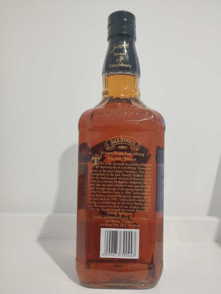 Scenes From Lynchburg No.11  (1000 mL) alcohol collectible - Main Image 2
