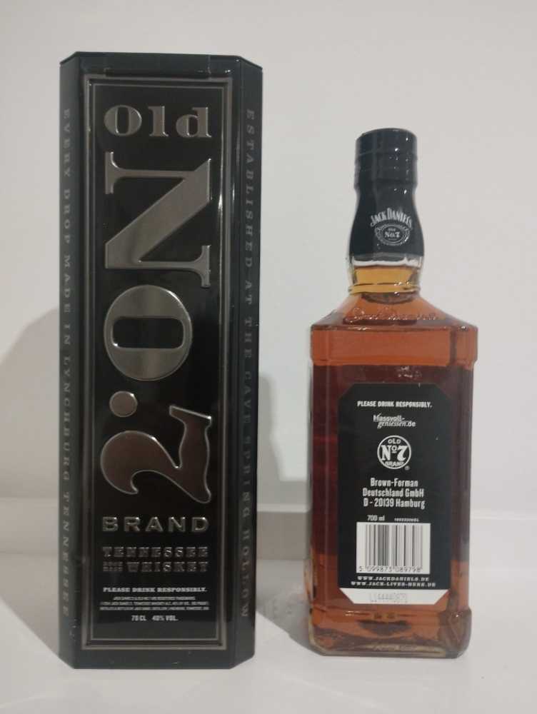 Jahresdose 2014  (700 mL) alcohol collectible - Main Image 2