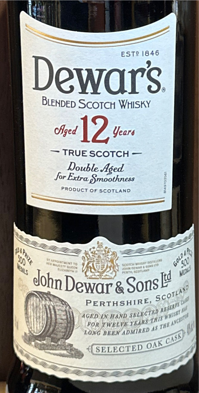 Dewars White Label Blended Scotch Whisky - John Dewar & Sons Ltd., Perthshire, Scotland (750 mL) alcohol collectible [Barcode 622153612048] - Main Image 2