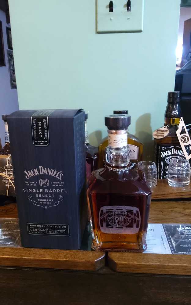 Buckeye State Squires Single Barrel 1-21-21 - Jack Daniel Distillery (750 mL) alcohol collectible - Main Image 3
