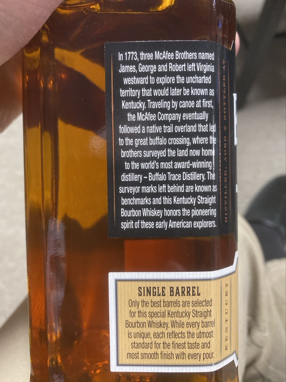 Benchmark Single Barrel - Buffalo Trace Distillery (750 mL) alcohol collectible [Barcode 088004041663] - Main Image 2