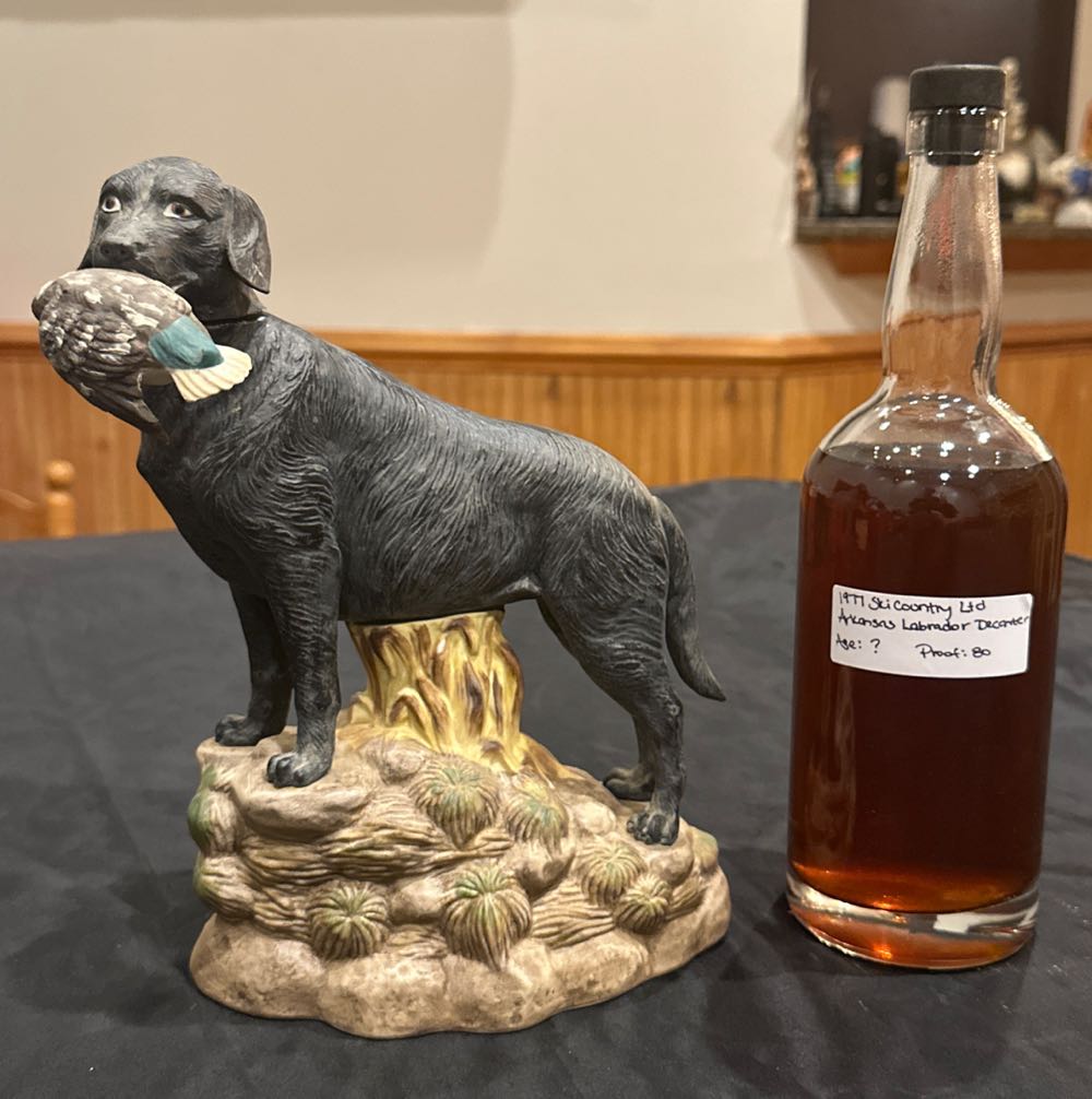Ski Country Labrador Decanter - Ski Country Ltd (750 mL) alcohol collectible - Main Image 3