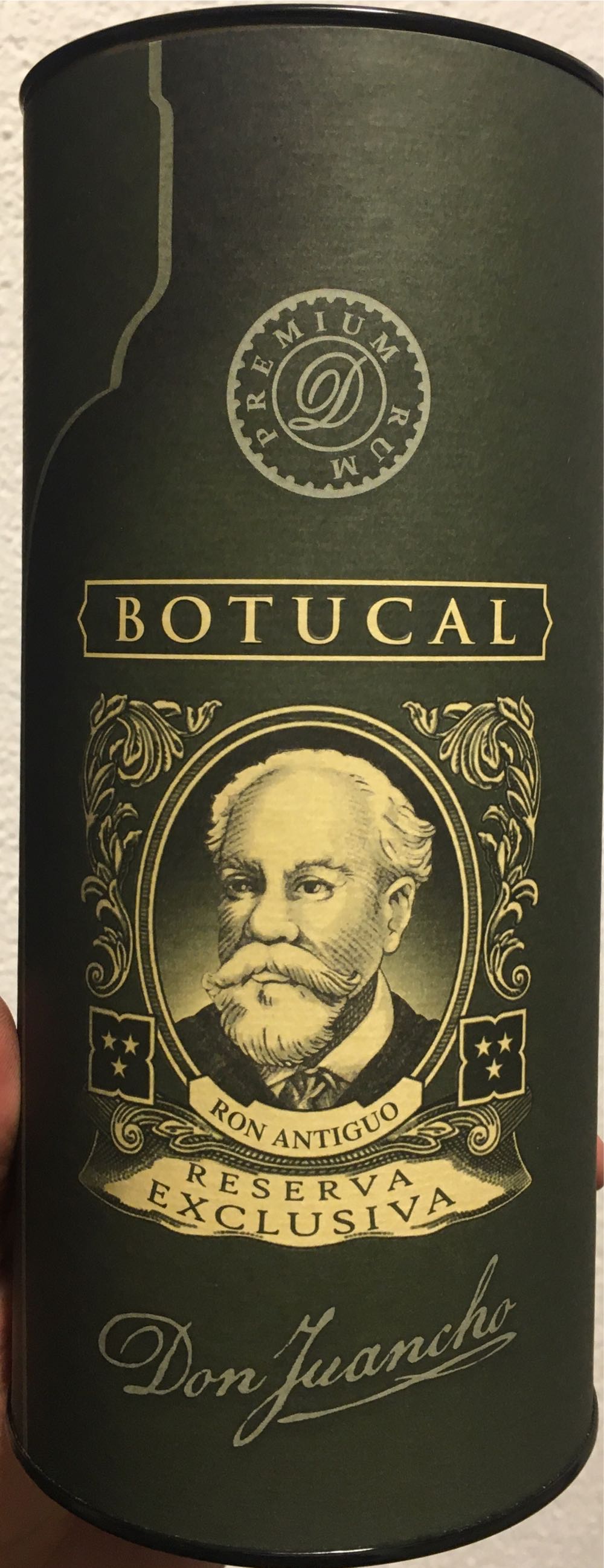 Botucal Reserva Exclusiva  alcohol collectible [Barcode 7594003625733] - Main Image 3