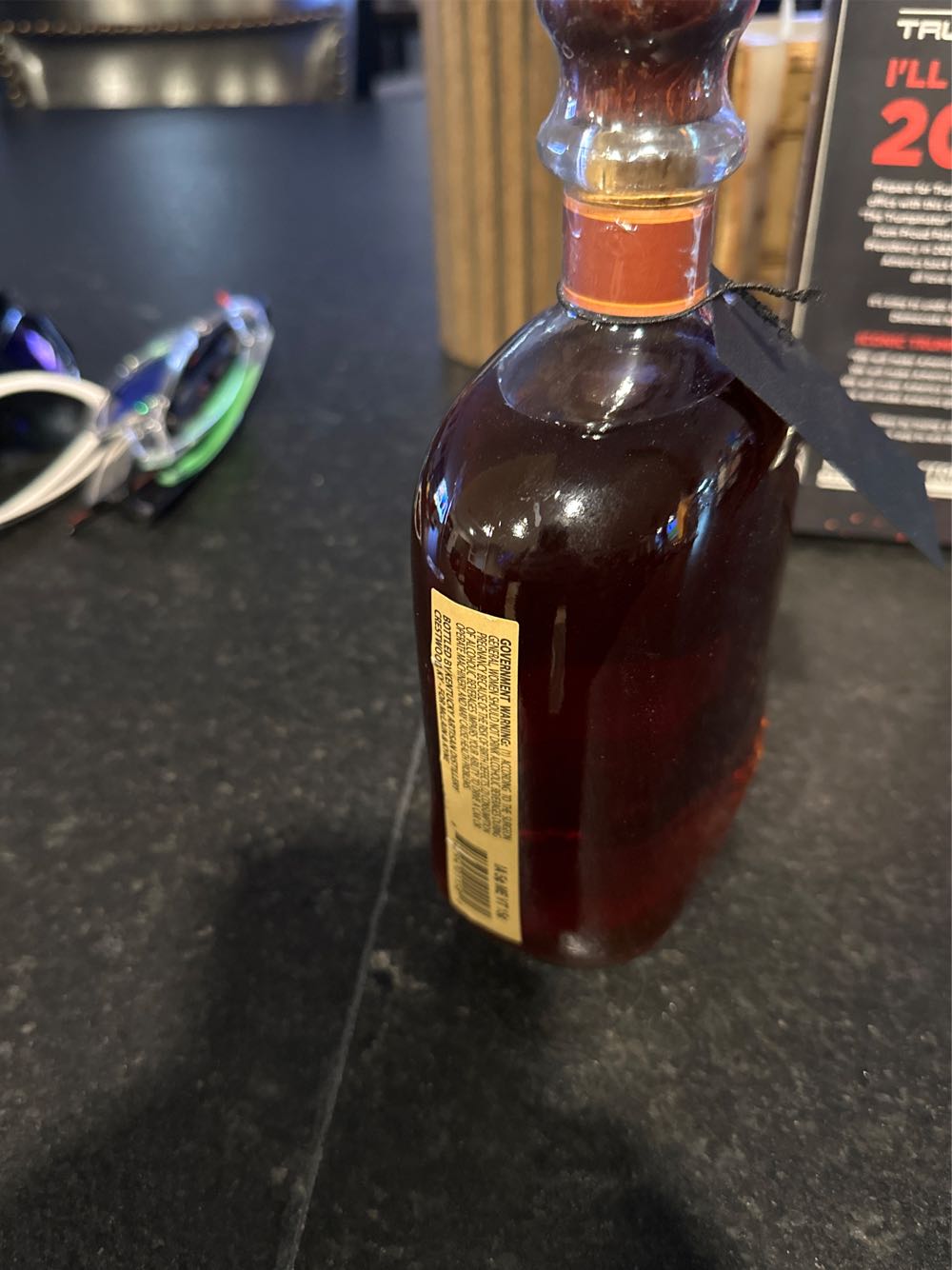 Jeffersons Reserve Twin Oak Barrel 750 Ml Ohlq.com  alcohol collectible [Barcode 814794011582] - Main Image 2