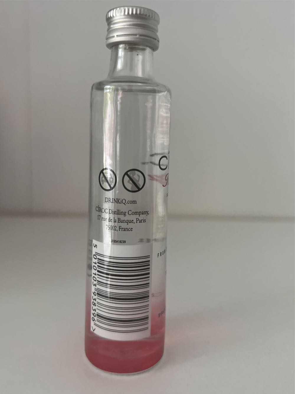 Ciroc Red Berry Vodka - Ciroc Distilling Company (50 mL) alcohol collectible [Barcode 5010103938396] - Main Image 2