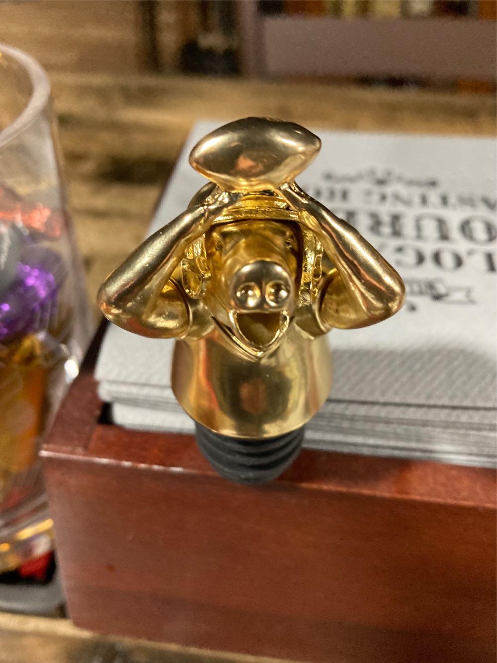 Whistlepig Piggy Back KFC Radio - Whistlepig (750 mL) alcohol collectible [Barcode 810080550575] - Main Image 4