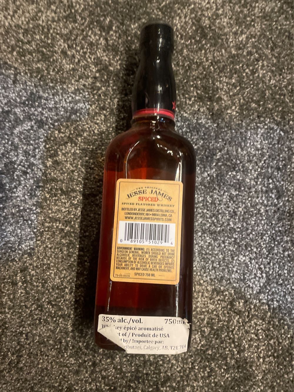 Jesse James Spiced  (750 mL) alcohol collectible [Barcode 089105510294] - Main Image 2