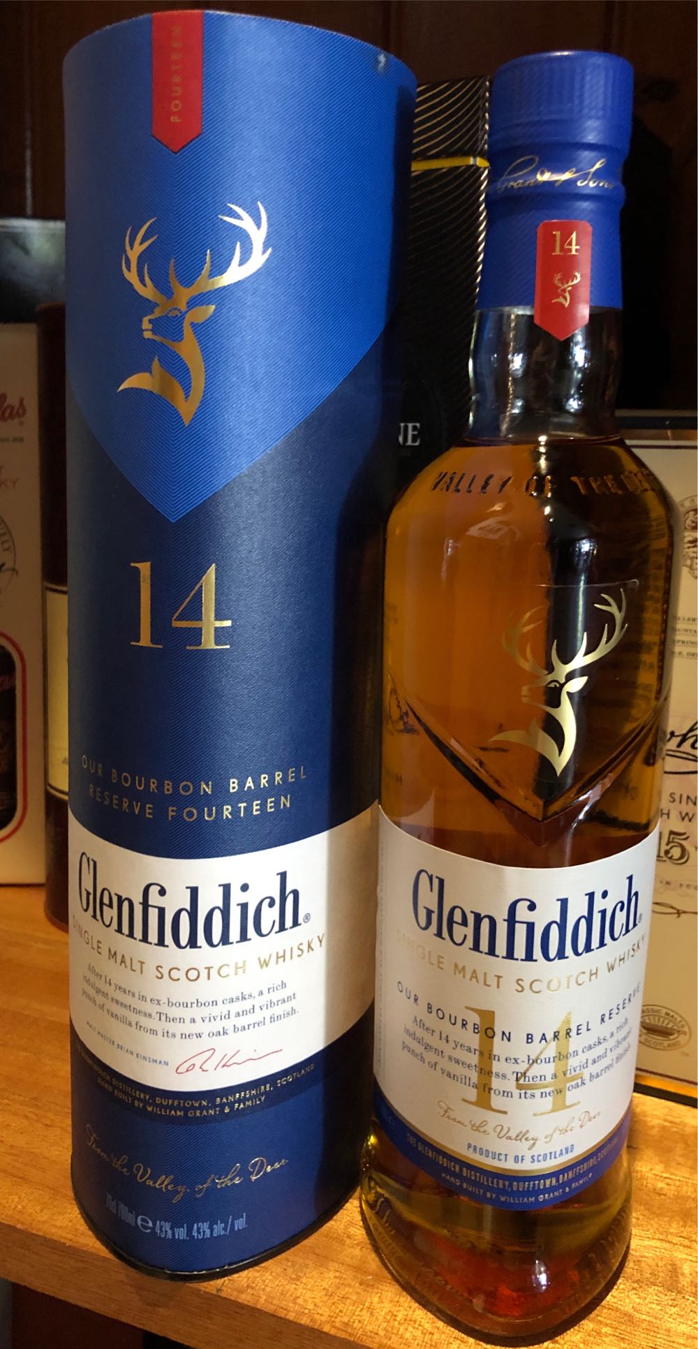 Scotch Whisky - Glenfiddich 14 Years - William Grant & Sons (700 mL) alcohol collectible [Barcode 5010327324333] - Main Image 2