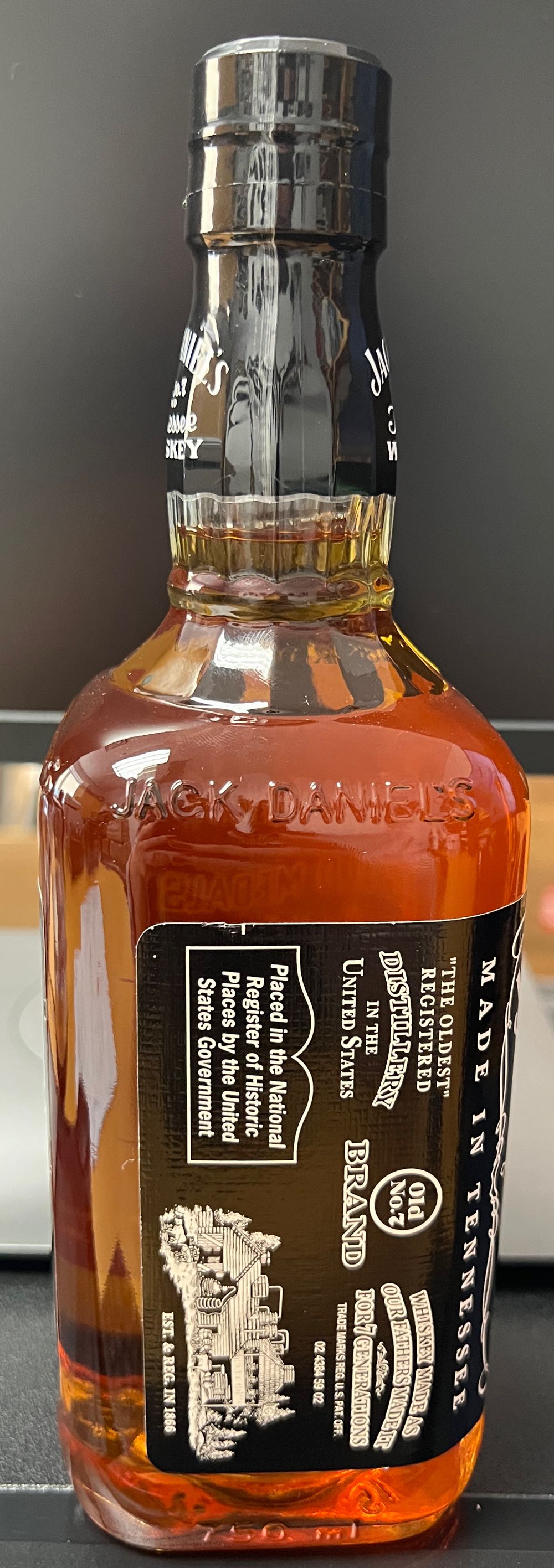 Black Label 1997 Japan - Jack Daniel’s Distillery, Lynchburg, TN (750 mL) alcohol collectible - Main Image 2