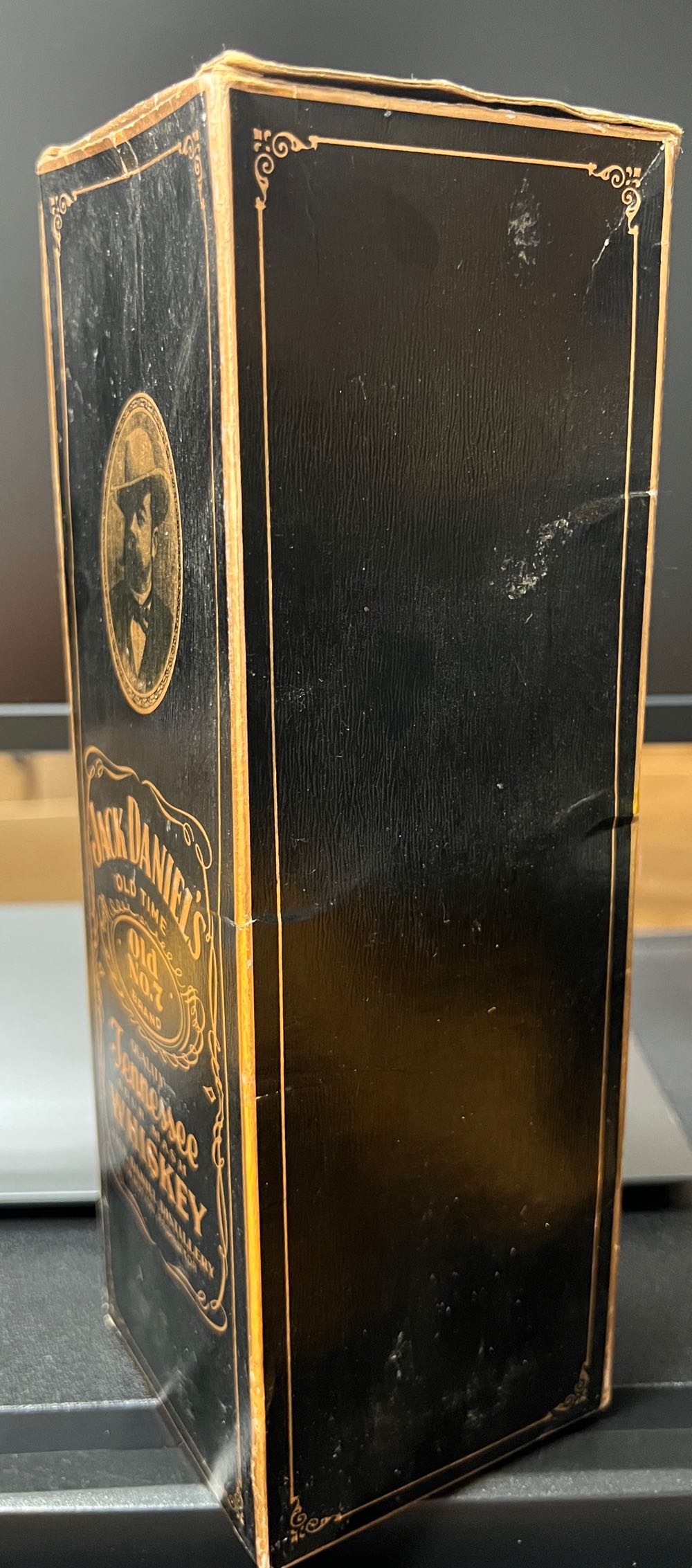 Box Black Label Empty  alcohol collectible - Main Image 2