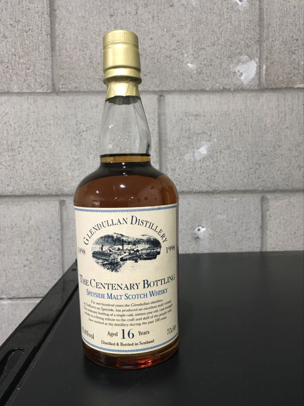 Churchill London Dry Gin