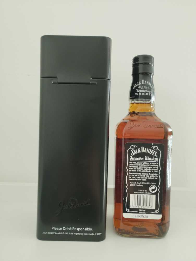 Jahresdose 2009  (700 mL) alcohol collectible - Main Image 2