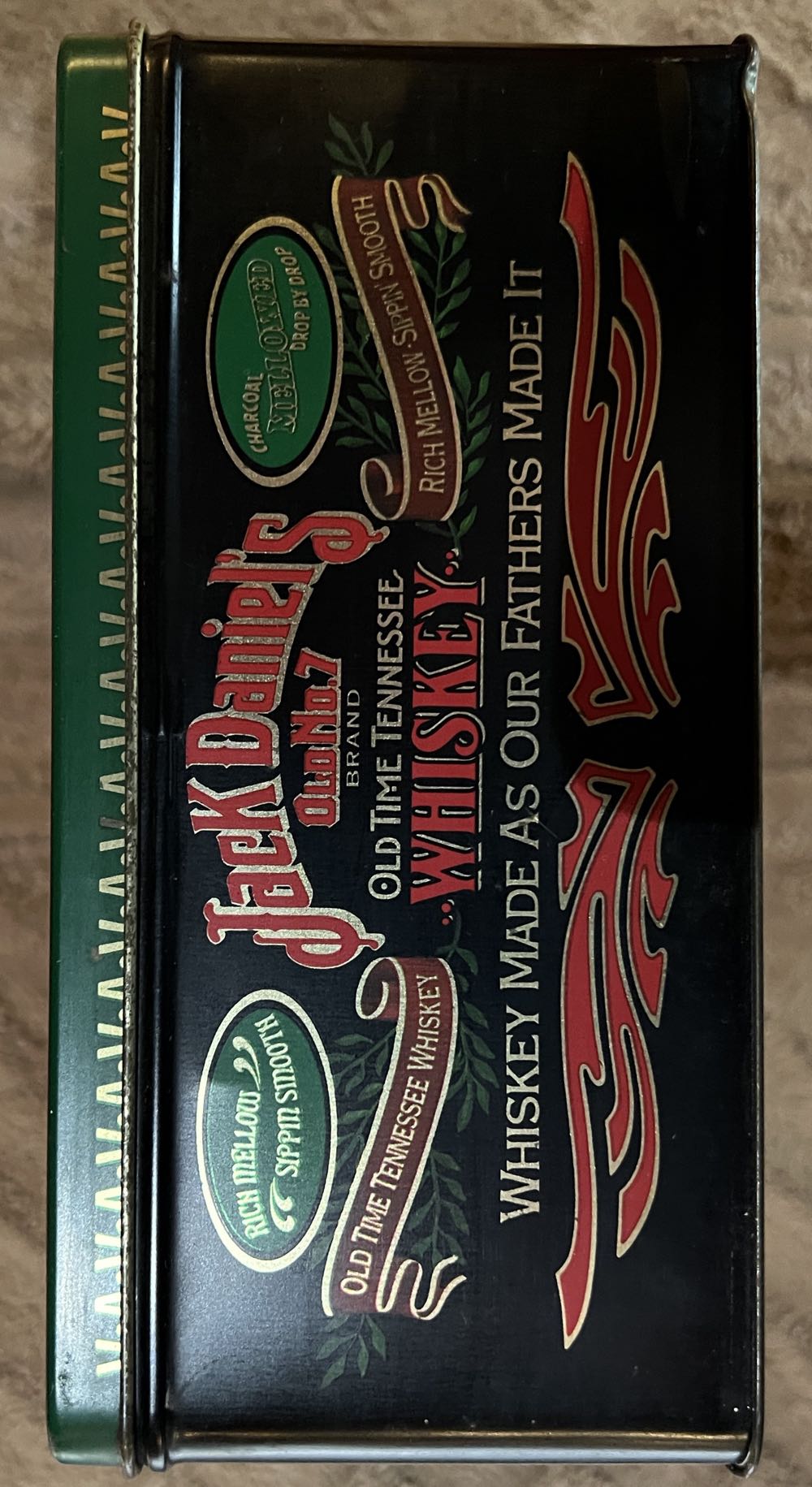 Tin Double - Empty Bottle & Termometor - Jack Daniel’s Distillery, Lynchburg, TN alcohol collectible - Main Image 4