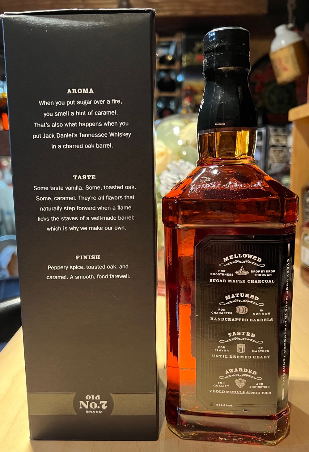 0 Black Label With Box 2015 - Jack Daniel’s Distillery, Lynchburg, TN (1 L) alcohol collectible - Main Image 2