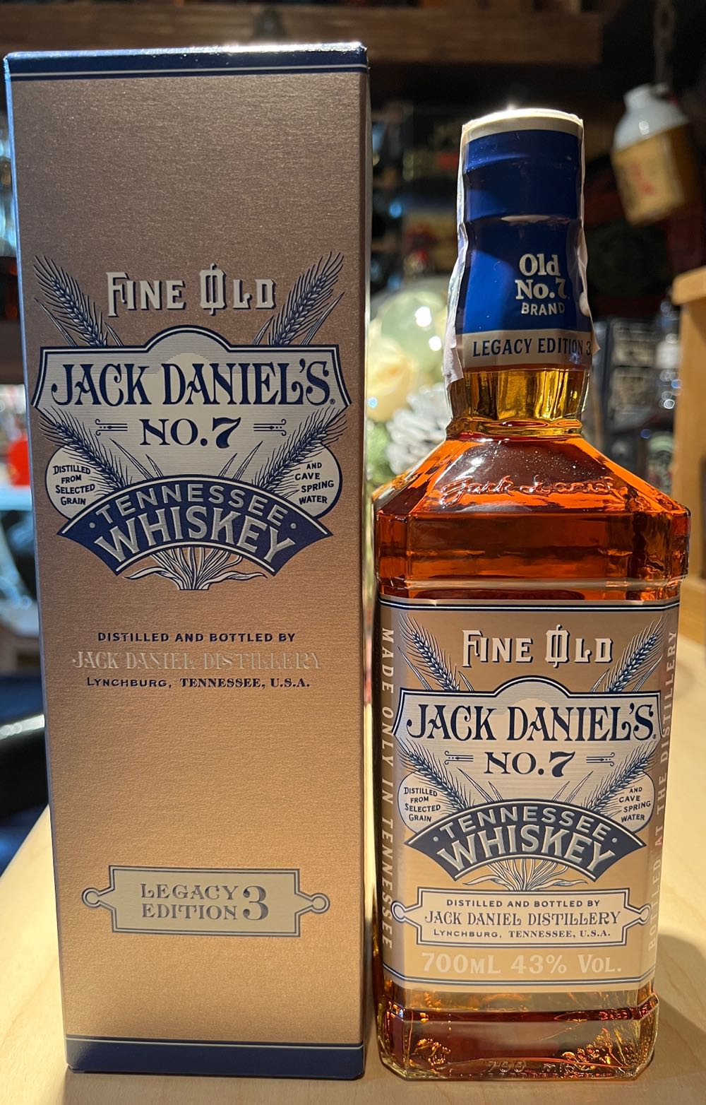 Tomatin Highland Single Malt Scocth Whiskey 18 Years Old, Oloroso Sherry Casks