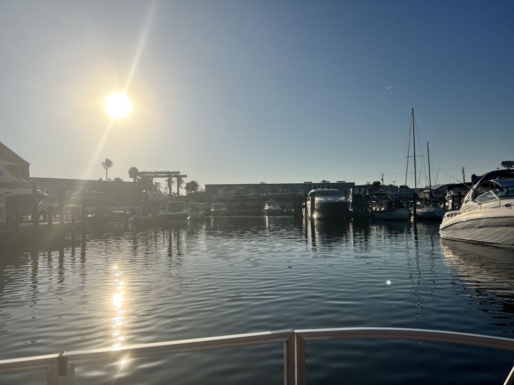 Big Top Brewing Hazy Highwire IPA - Big Top Brewing Company, Sarasota alcohol collectible - Main Image 4