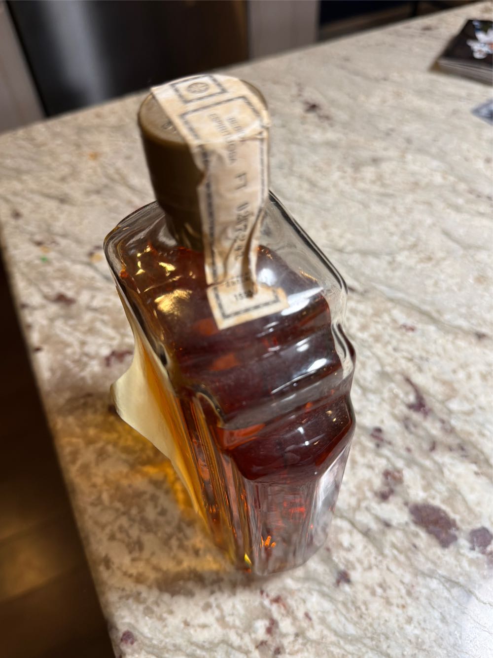 James Martins Fine & Rare 20yr Scotch - James Martin & Co Ltd (700 mL) alcohol collectible - Main Image 3