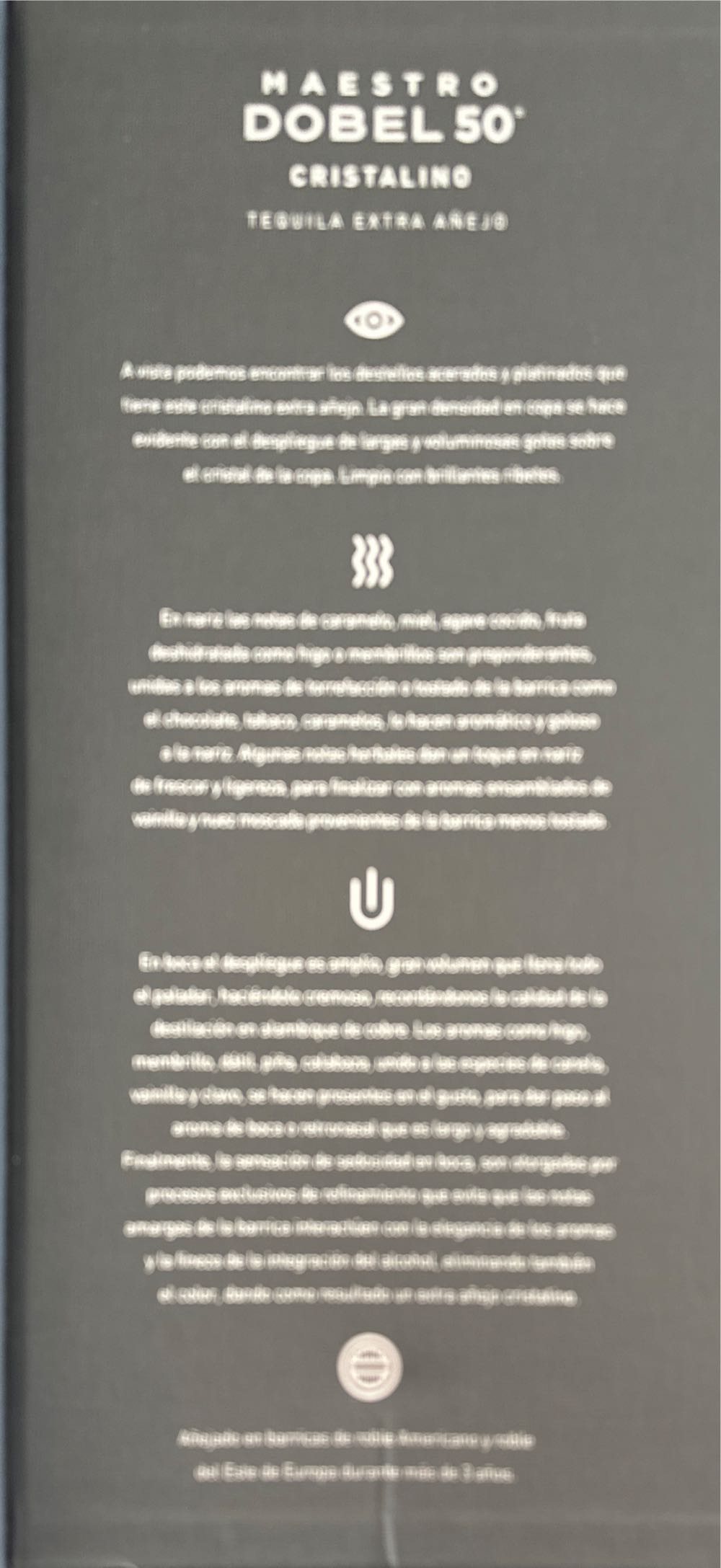 Maestro Dobel 50 Cristalino - Maestro (750 mL) alcohol collectible [Barcode 7501035014176] - Main Image 2