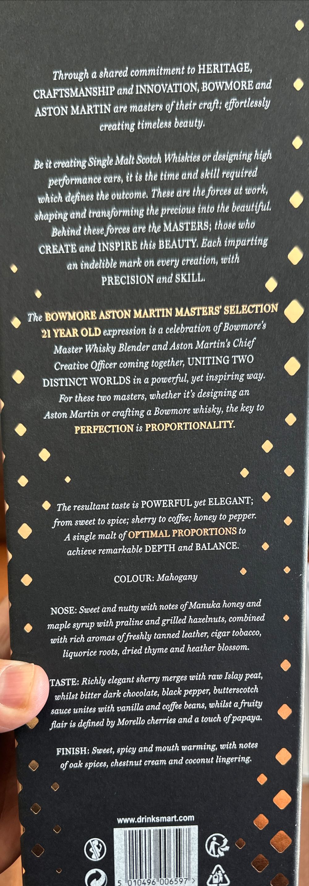 Bowmore 21 Year Old - Aston Martin Edition - Bowmore Distilery alcohol collectible [Barcode 5010496006597] - Main Image 4