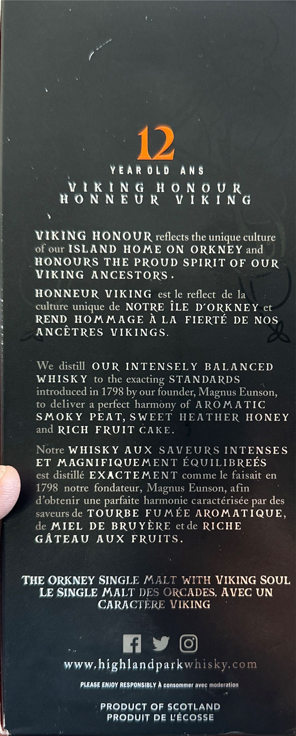 Highland Park 12 Year 350ml - Highland Park Distillery alcohol collectible [Barcode 5010314309787] - Main Image 2