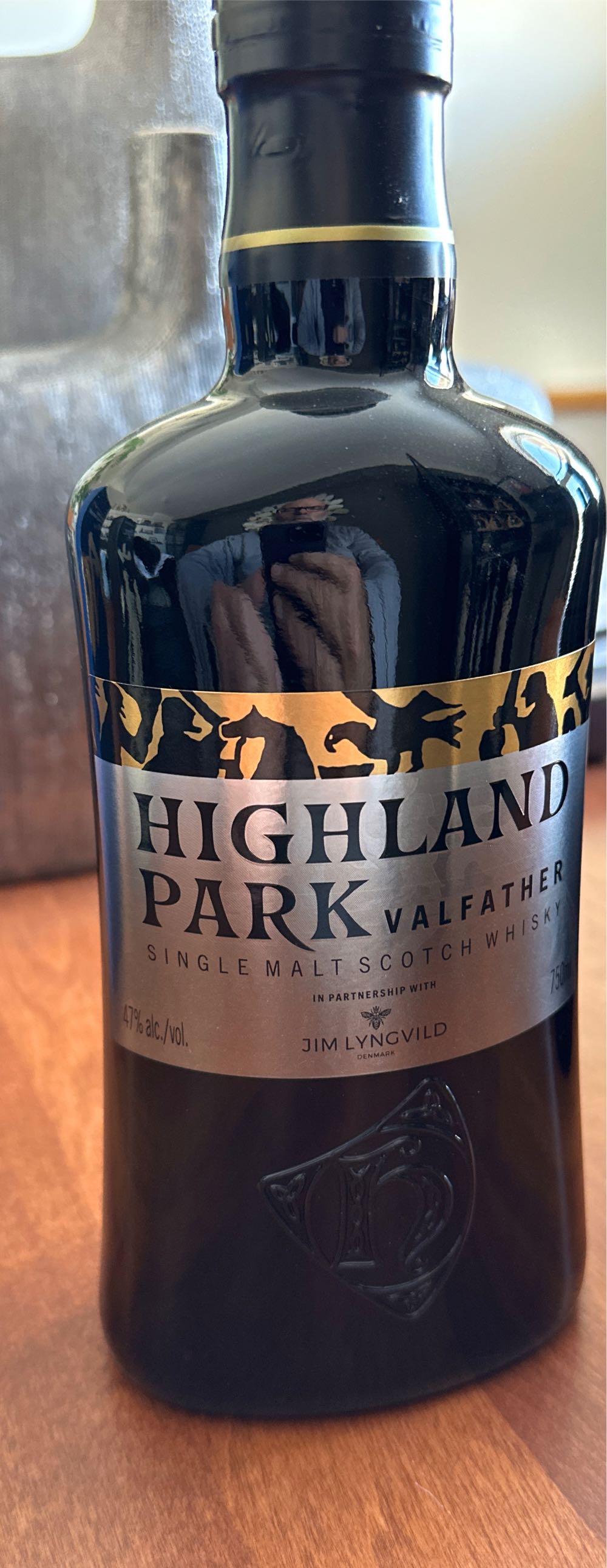 Laphroaig 10 Year Old Single Malt Scotch Whisky 10 Islay 750ml ラフロイグ 10年