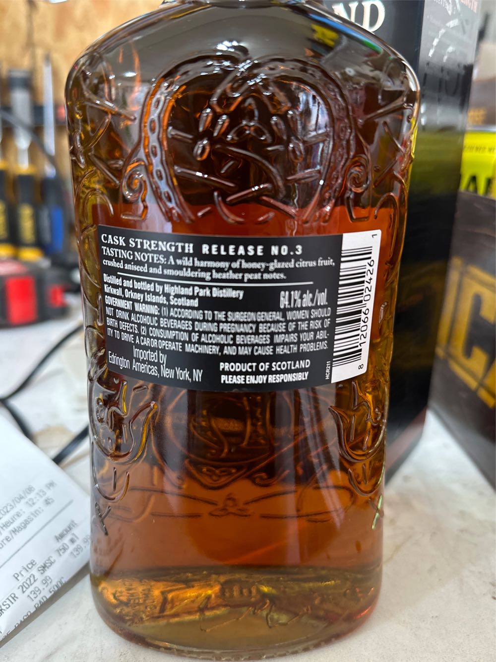 Highland Park Cask Strength Release No. 3 - Highland Park Distillery (750 mL) alcohol collectible [Barcode 812066024261] - Main Image 3