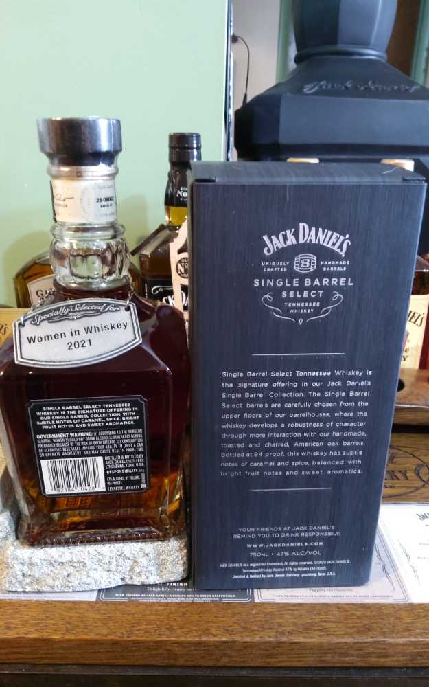 Single Barrel Select Women in Whiskey 2021 - Jack Daniel Distillery (750 mL) alcohol collectible [Barcode 082184004289] - Main Image 3