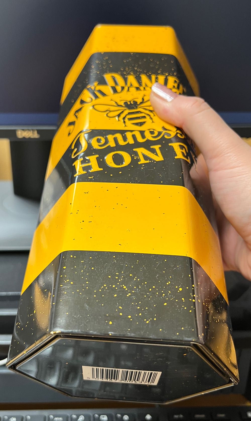 Tin Single Empty Honey - 20 - Jack Daniel’s Distillery, Lynchburg, TN alcohol collectible - Main Image 4