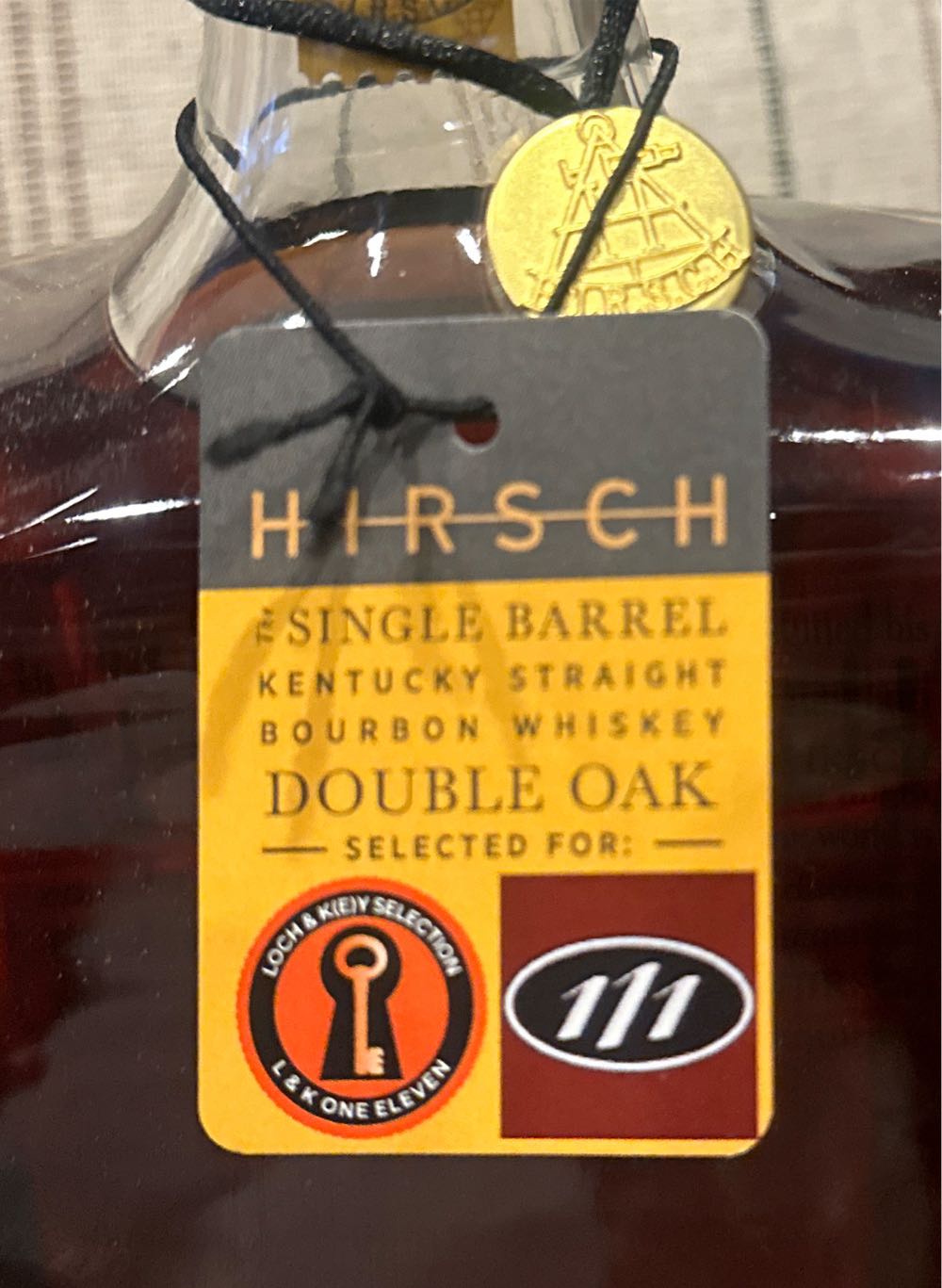 Hirsch The Single Barrel Kentucky Straight Double Oak - Hirsch Distillers (750 mL) alcohol collectible [Barcode 087229150310] - Main Image 3