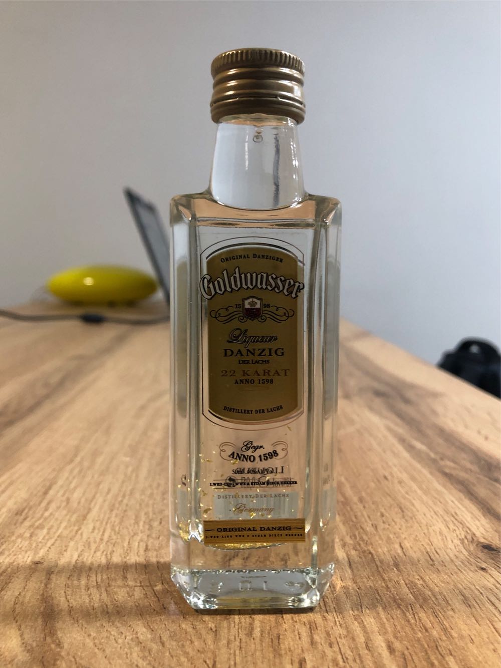 Minhas Craft  Advent #1 American Wheat Ale