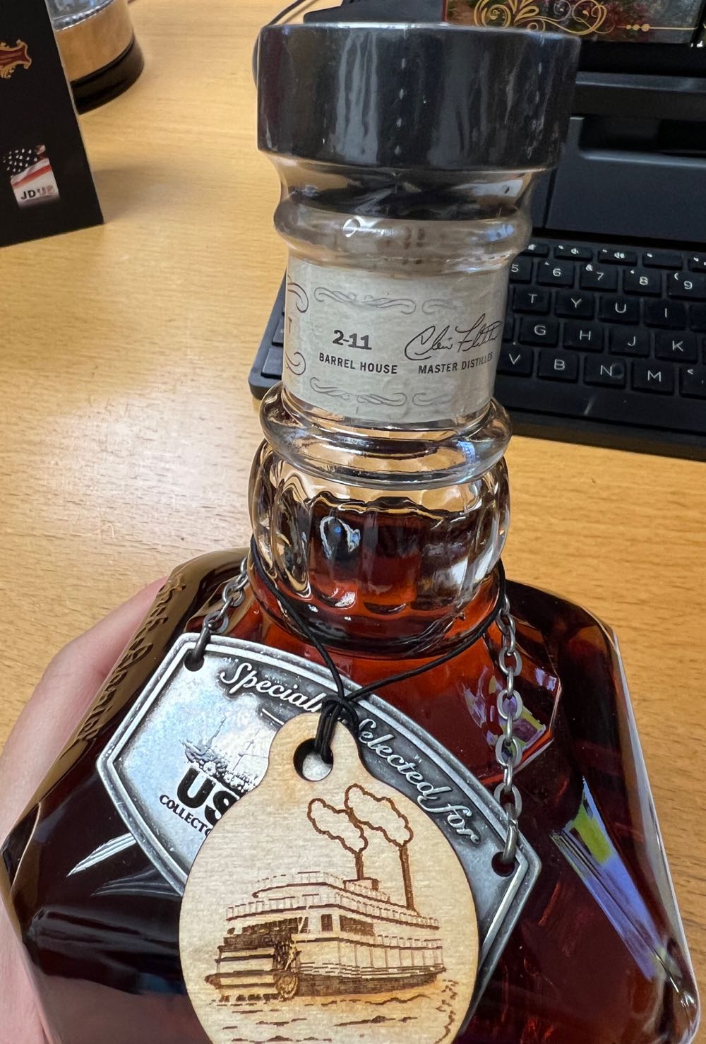 US Collectors The Cumberland Riverboat Captain 2022 - Jack Daniel’s Distillery, Lynchburg, TN (750 mL) alcohol collectible - Main Image 4