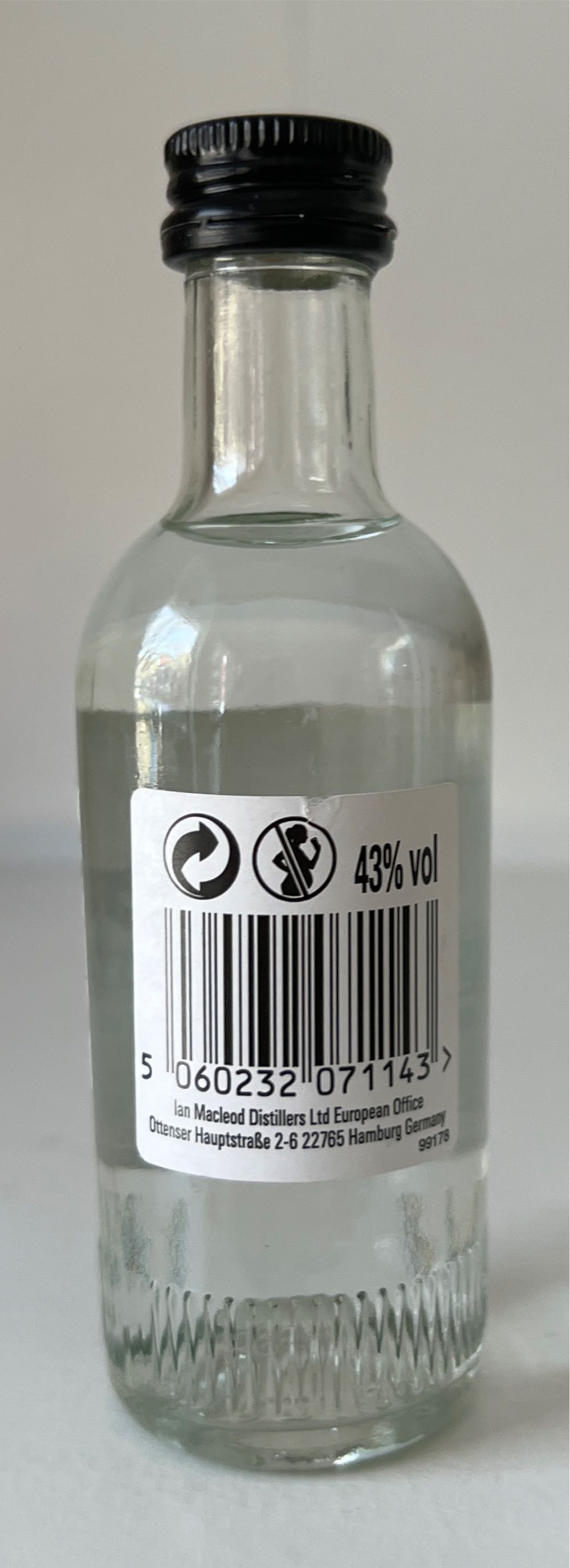 Edinburg Seaside Gin - Ian MacLeod Distilleries (50 mL) alcohol collectible [Barcode 5060232071143] - Main Image 2