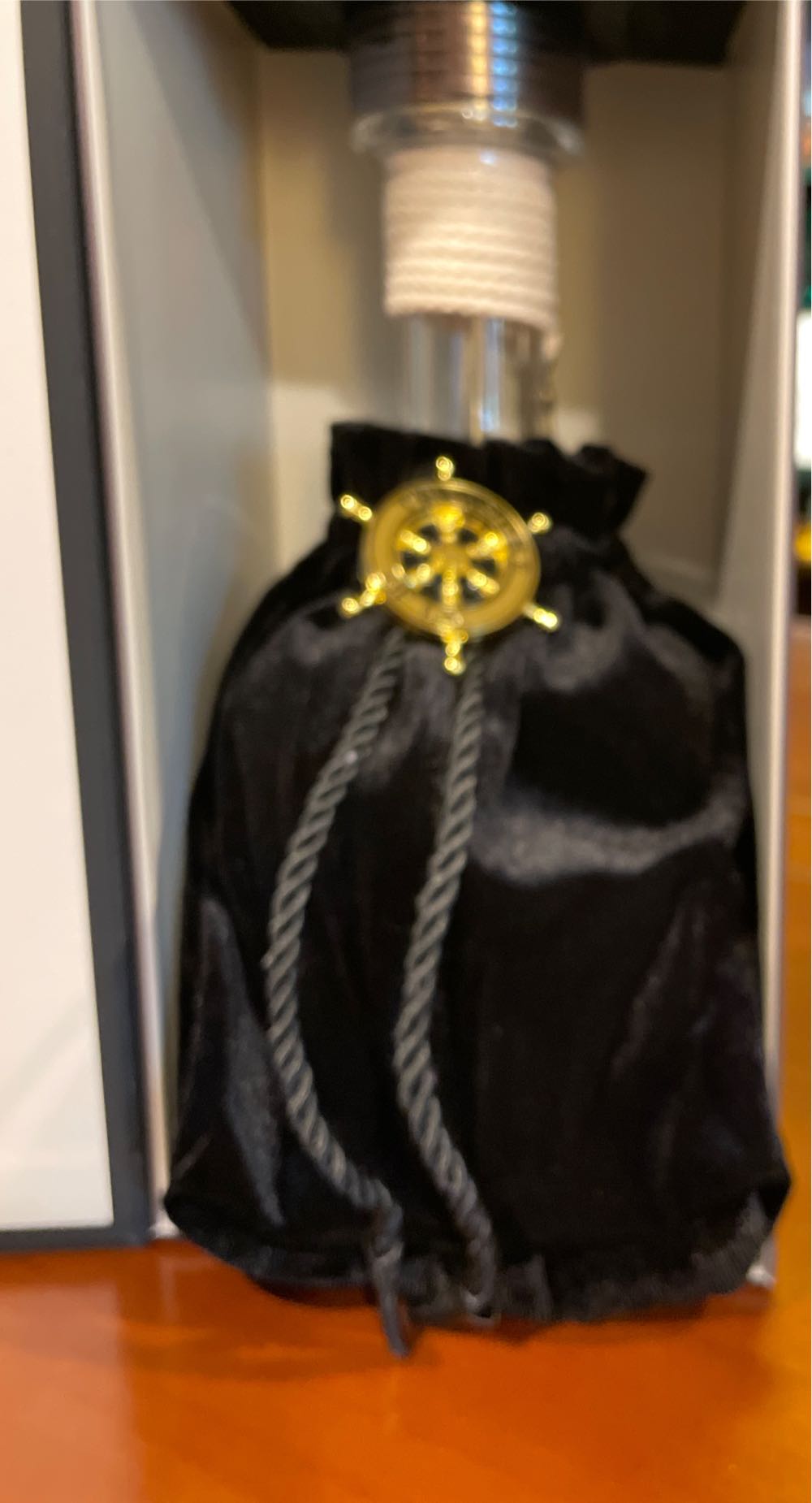 Catalina Shipwreck Strength - Los Angele Diatillery (750 mL) alcohol collectible [Barcode 852236008103] - Main Image 3