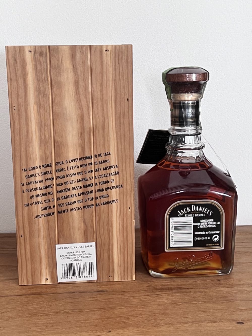Jack Daniels Holzbox  - Jack Daniel’s (700 mL) alcohol collectible - Main Image 3