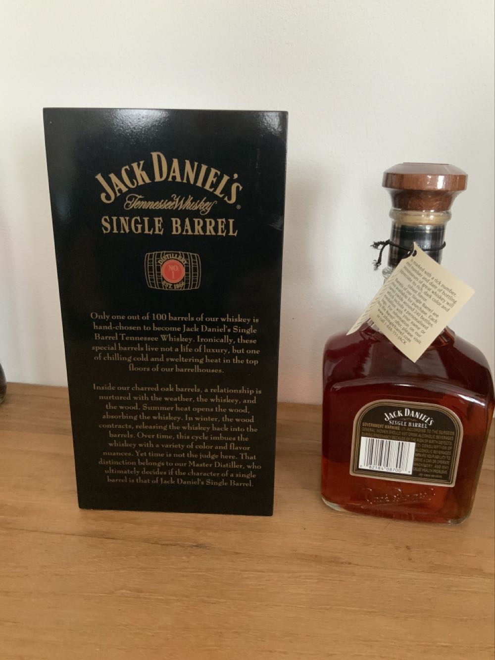 Jack Daniels Holzbox  - Jack Daniel’s (750 mL) alcohol collectible - Main Image 3