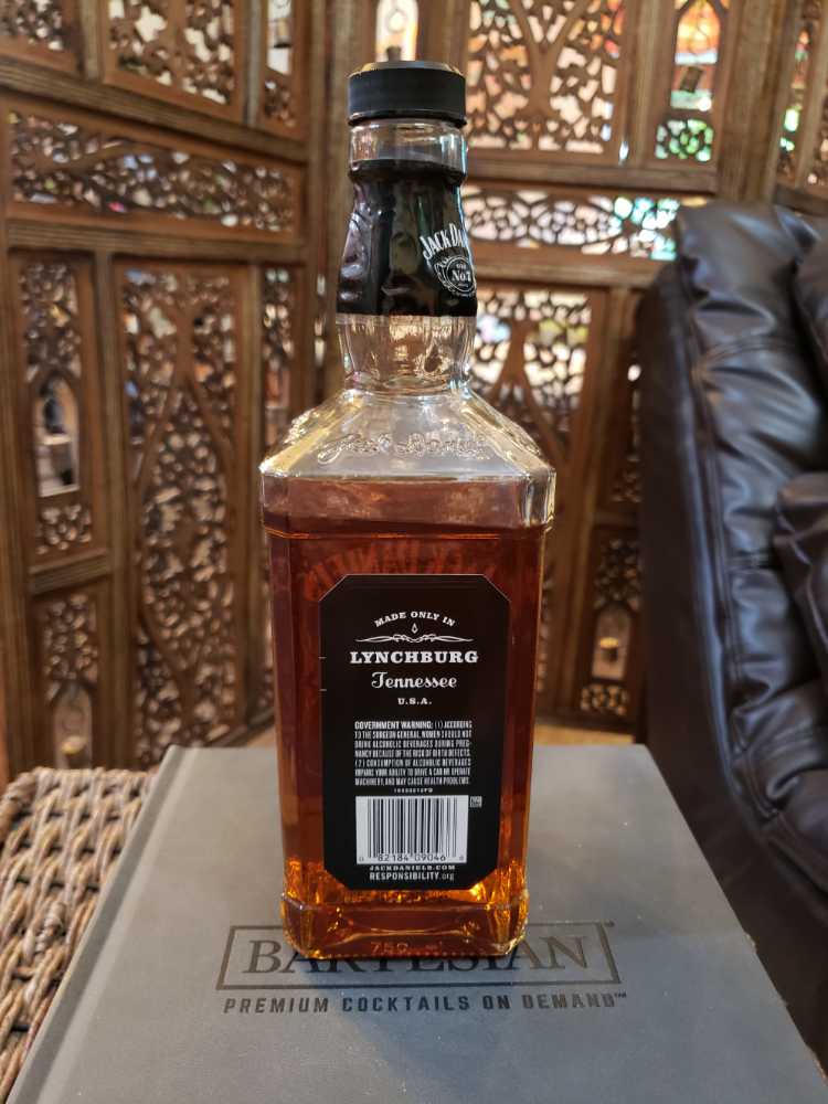 Vintage - Jack Daniels Old No7 Tennessee Whiskey - Jack Daniel Distillery (750 mL) alcohol collectible [Barcode 82180904] - Main Image 3